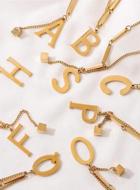 Fashion 26 Tassel Letter Pendant Titanium Steel Necklace项炼