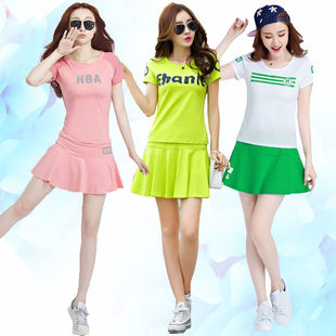 新款广场舞服装套装女夏运动健身跑步演出跳舞服短荧光绿上衣+短|