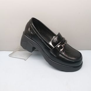 休闲中跟后给一脚蹬英伦风 红蜻蜓乐福鞋 女秋季 新款 BQ68960031时尚