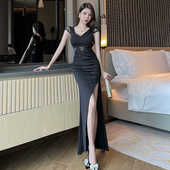 轻奢修身 连衣裙 露肩按摩SPA桑拿鱼尾裙气质显瘦中腰黑色2024新款