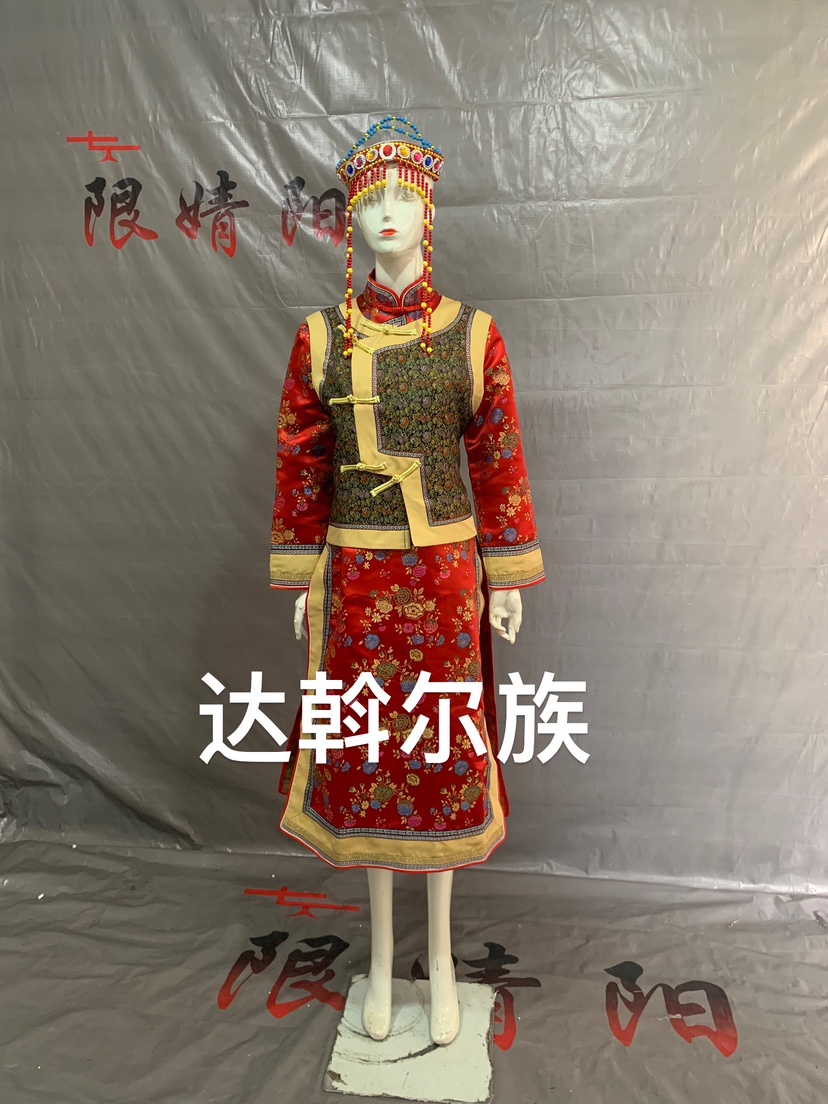 达斡尔族传统服装出租56个少数民族服饰红色长款民族走秀表演出服