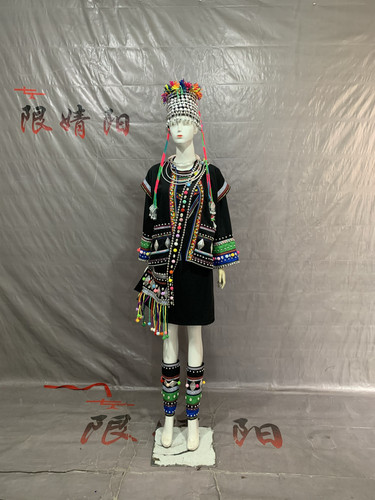 新款哈尼族服装成人长裙演出服刺绣56个少数民族传统服饰黑色蓝色