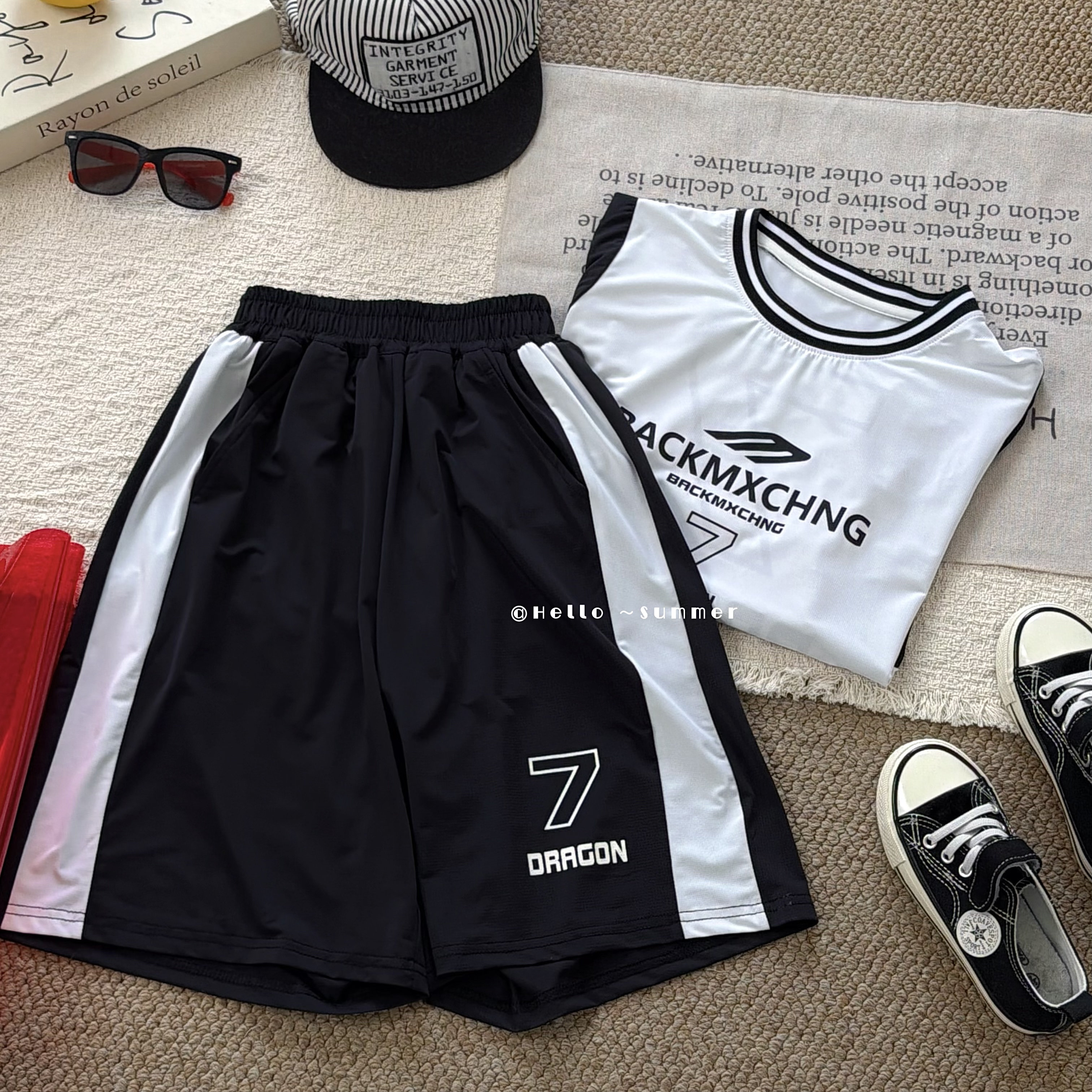 中大童冰感速干运动套装7号篮球服冰丝弹力拼接短袖短裤两件套