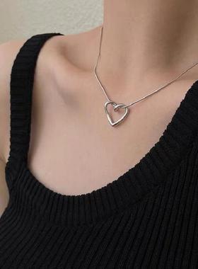 love pendant necklace female镂空爱心吊坠项炼女心形素圈锁骨炼