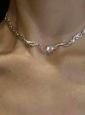 Single diamond love wing clavicle chain for women choker项链