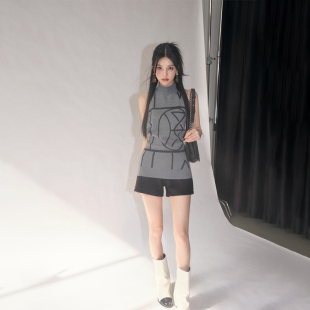 DUO线条半高领上衣法式 OLIVIA 针织背心含6%美利奴羊毛 现货