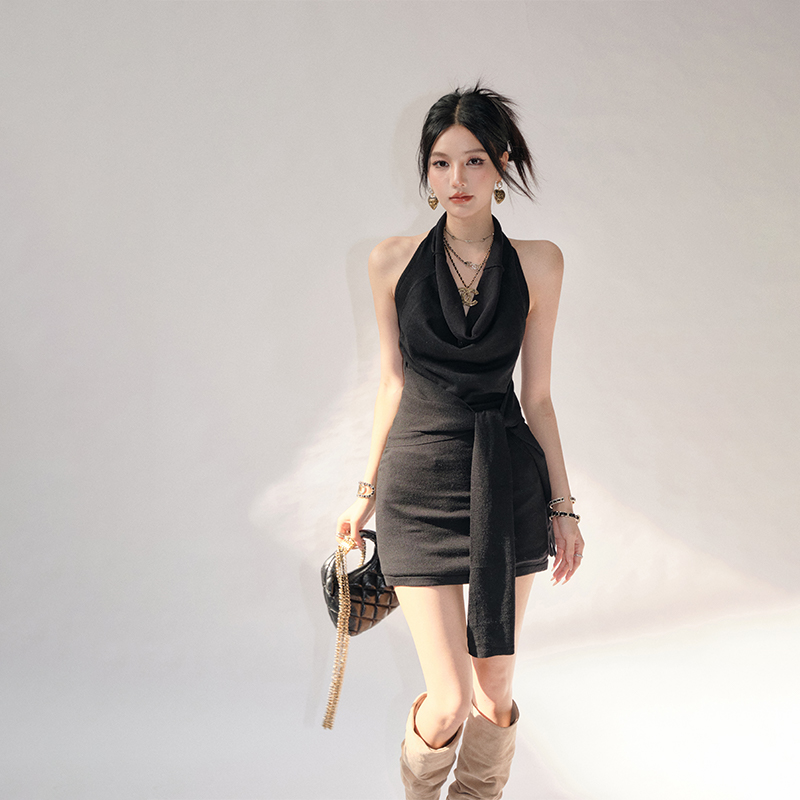 【现货】OLIVIA DUO挂脖荡领连衣裙性感纯欲显瘦高级感收腰连衣裙