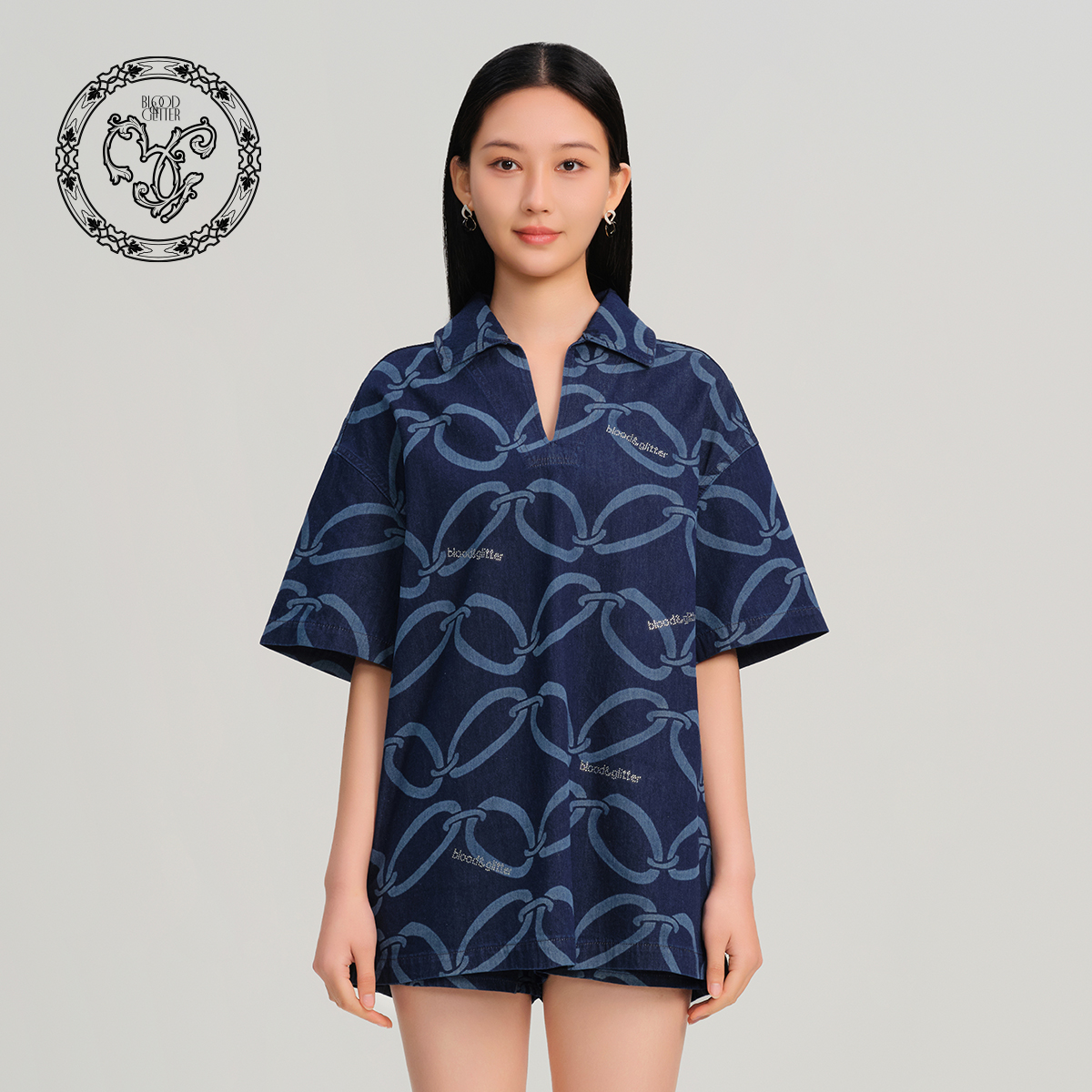 blood&glitter/璞德格骊春夏锁扣艺术印花V领宽松上衣