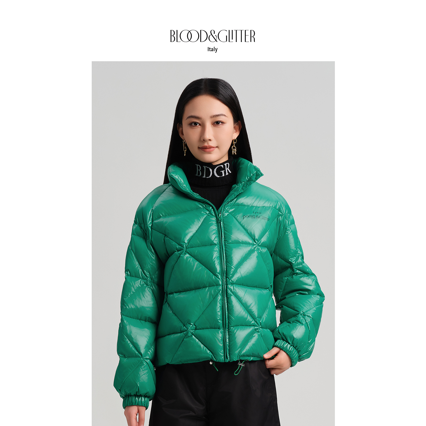 立领亮面短款90白鹅绒轻奢羽绒服