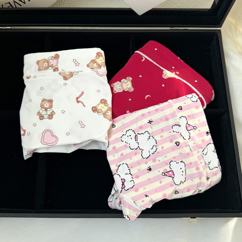 圣诞小狗~冰丝内裤女红色中腰牛奶丝可爱甜美透气滑溜溜三角新款