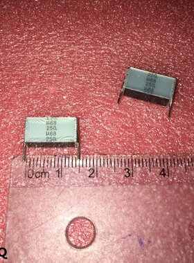 EPCOS千层糕电容 B32562J3684J 0.68UF 684 25021 B32564J1336K