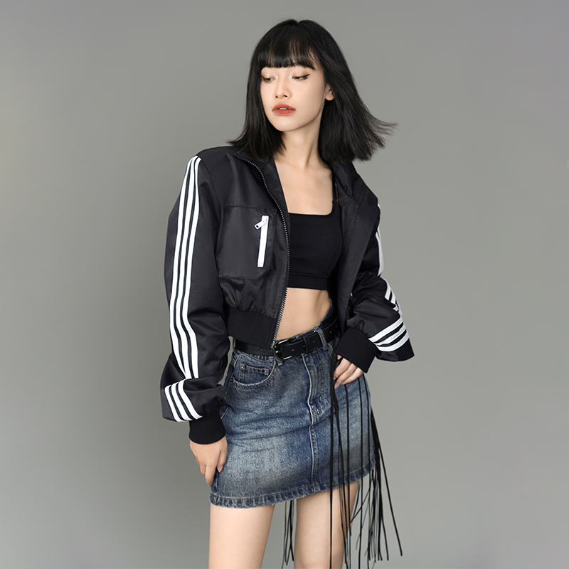 LOU&ZING短款条纹外套棒球服