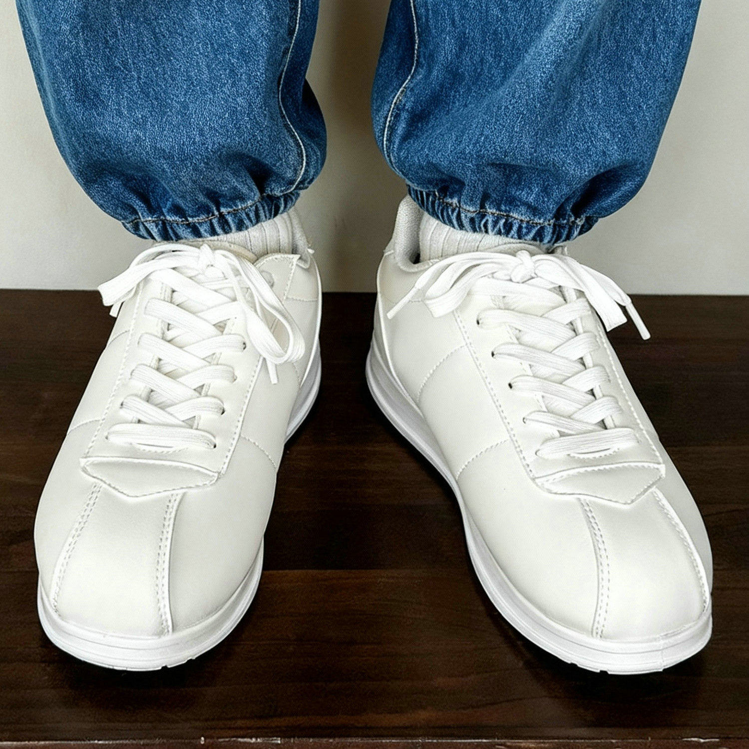 德训鞋男鞋纯白色面包鞋平底小白鞋轻便时尚运动阿甘鞋全白板鞋潮,流行男鞋,德训鞋,淘宝优惠券,粉丝福利购,淘宝优惠卷