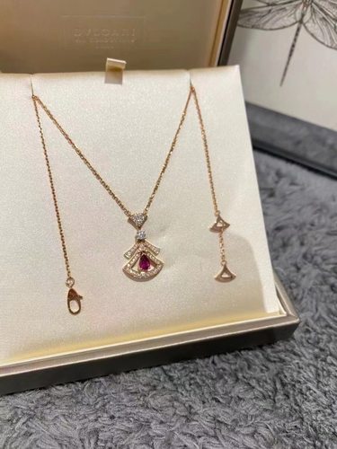 Bvlgari宝格丽粉宝石钻石项链