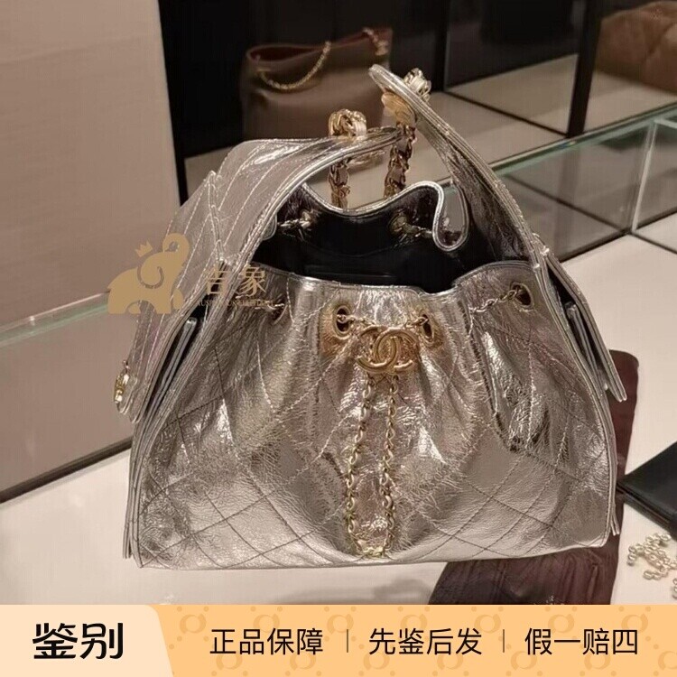 香奈儿双C银色链条单肩女包