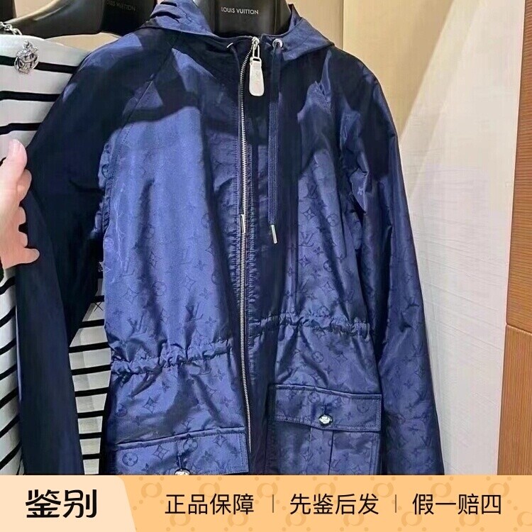 LV路易威登连帽派克大衣风衣