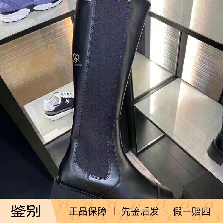 Chanel新款黑色牛皮厚底高筒靴