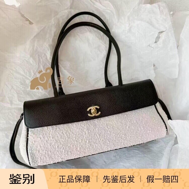 Chanel/香奈儿26S新款女包白色粗花呢拼黑皮横版法棍包单肩腋下包
