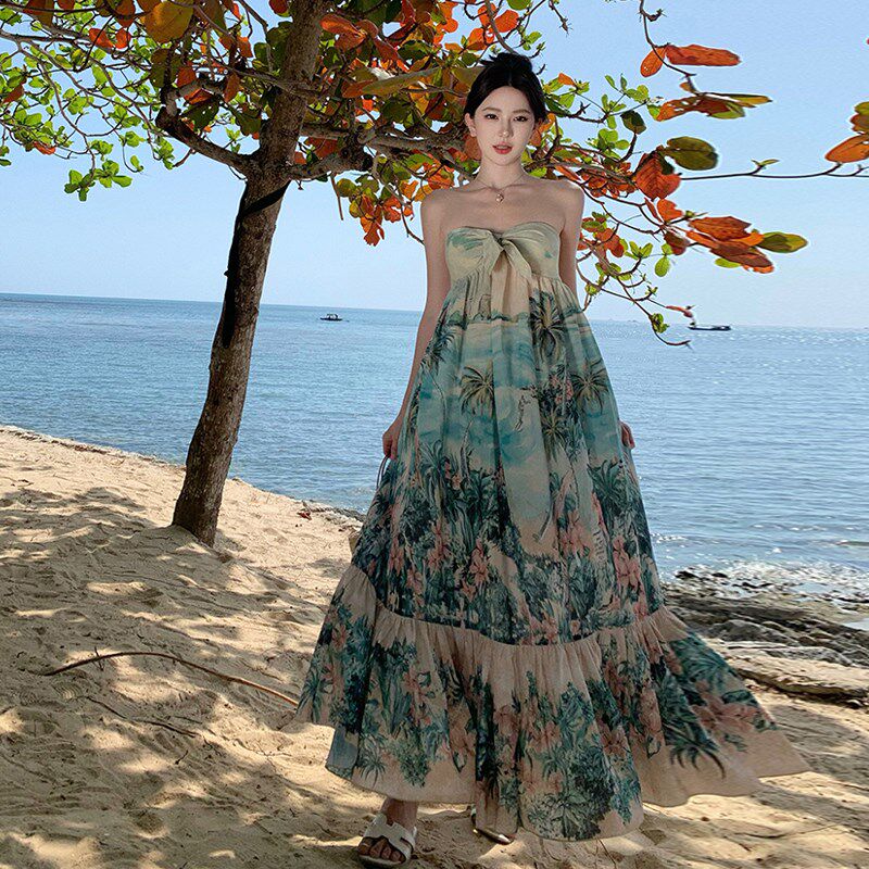 速发高级感抹胸印花欲衣裙2025夏季海边度假长裙气质连纯露肩裙子