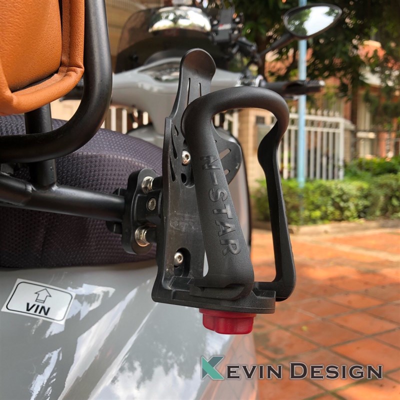 速发VE5P天摩托车改装冲刺春A1S0 GTS00货架水壶架可调水瓶水杯支