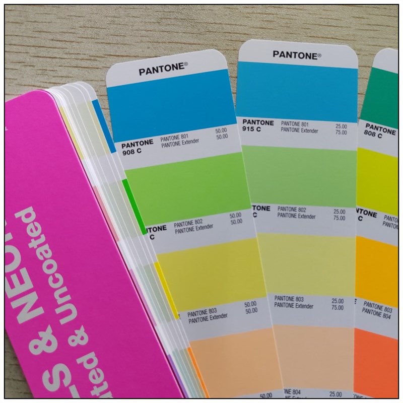 速发新版PAE标准潘通色卡粉彩色卡萤光色号GG1504C色卡开头