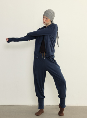 piisure 舞蹈瑜伽束脚马蹄裤