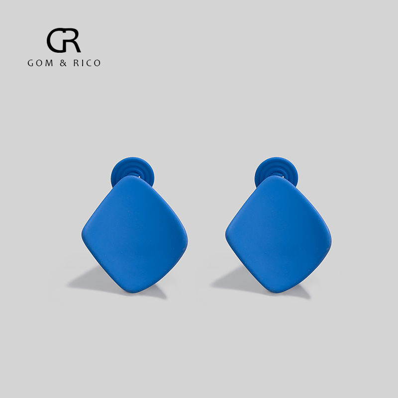 小众耳夹克莱因不规则菱形