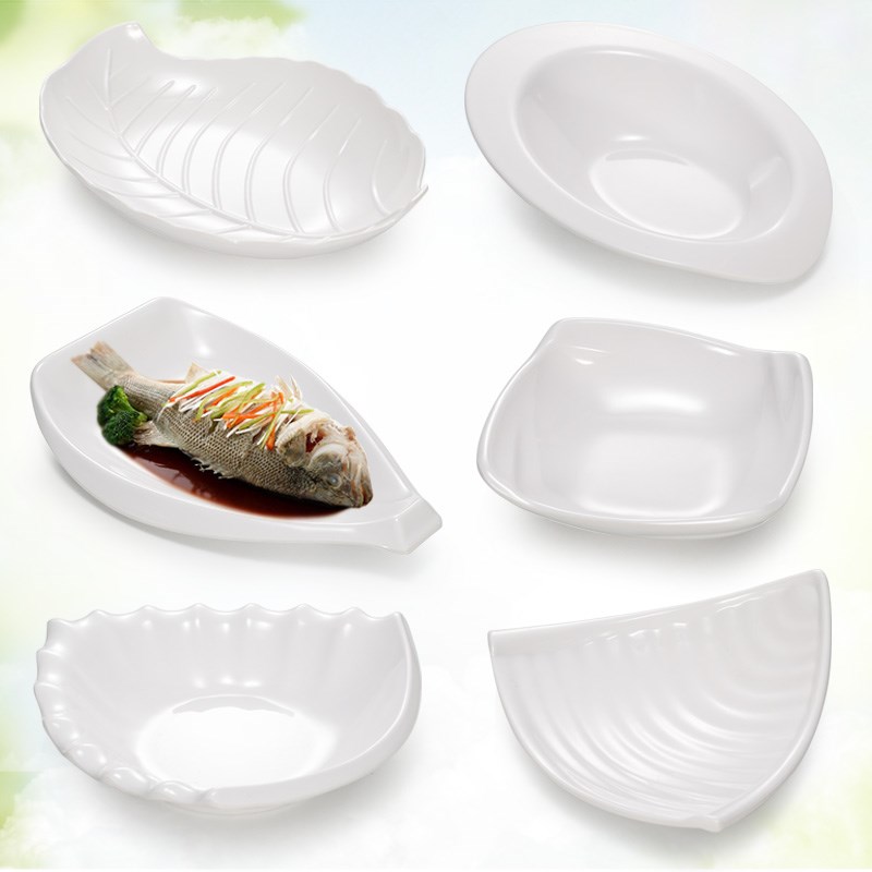 速发密料白色创意仿瓷盘子餐厅饭店不规则三角盘异形盘子塑胺商用