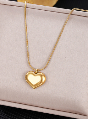 钛钢不褪色金色爱心项链