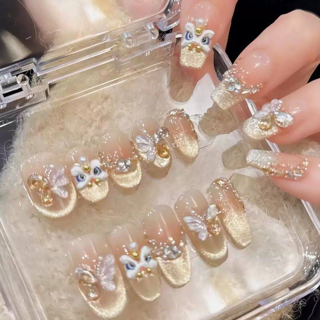 纯手工儿童穿戴甲女童美甲烫金醒狮新年纯手工穿戴高级贴片轻奢猫,彩妆/香水/美妆工具,美甲工具,淘宝优惠券,粉丝福利购,淘宝优惠卷