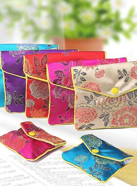 Hot Sale Chinese Brocade Handmade Silk Embroidery Padded Zip