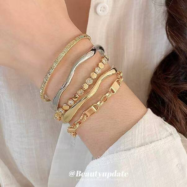 手手环几何开口高级感锆石电镀复古镂空轻奢真金18k蜂窝手镯气质
