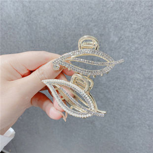 极速韩国气质树叶珍珠水r钻抓夹网红时尚金属叶子发夹复古后脑勺