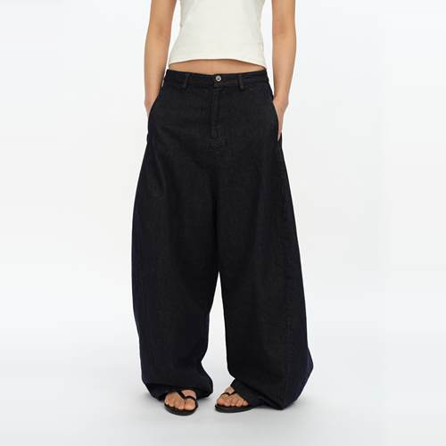 四季百搭宽松深牛仔弯刀裤