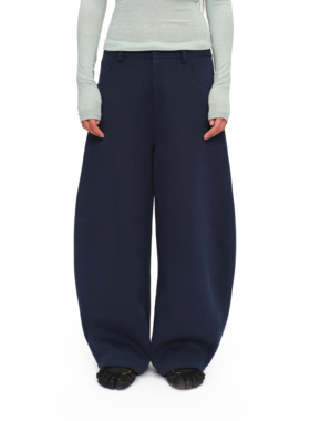 oinimi 针织空气廓形弯刀裤 宽松茧型休闲裤 海军蓝/黑