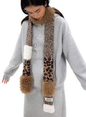 oinimi 豹纹拼接针织毛绒长围巾 冬季保暖搭配