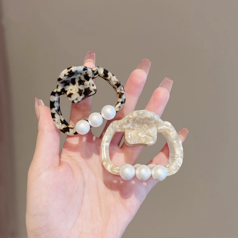 方形发量少中号抓夹后脑勺鲨鱼夹