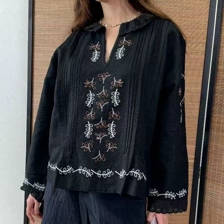 丹麦衬衣女款秋冬新款棉麻镂空刺绣蕾丝花边V领长袖宽松衬衫上衣