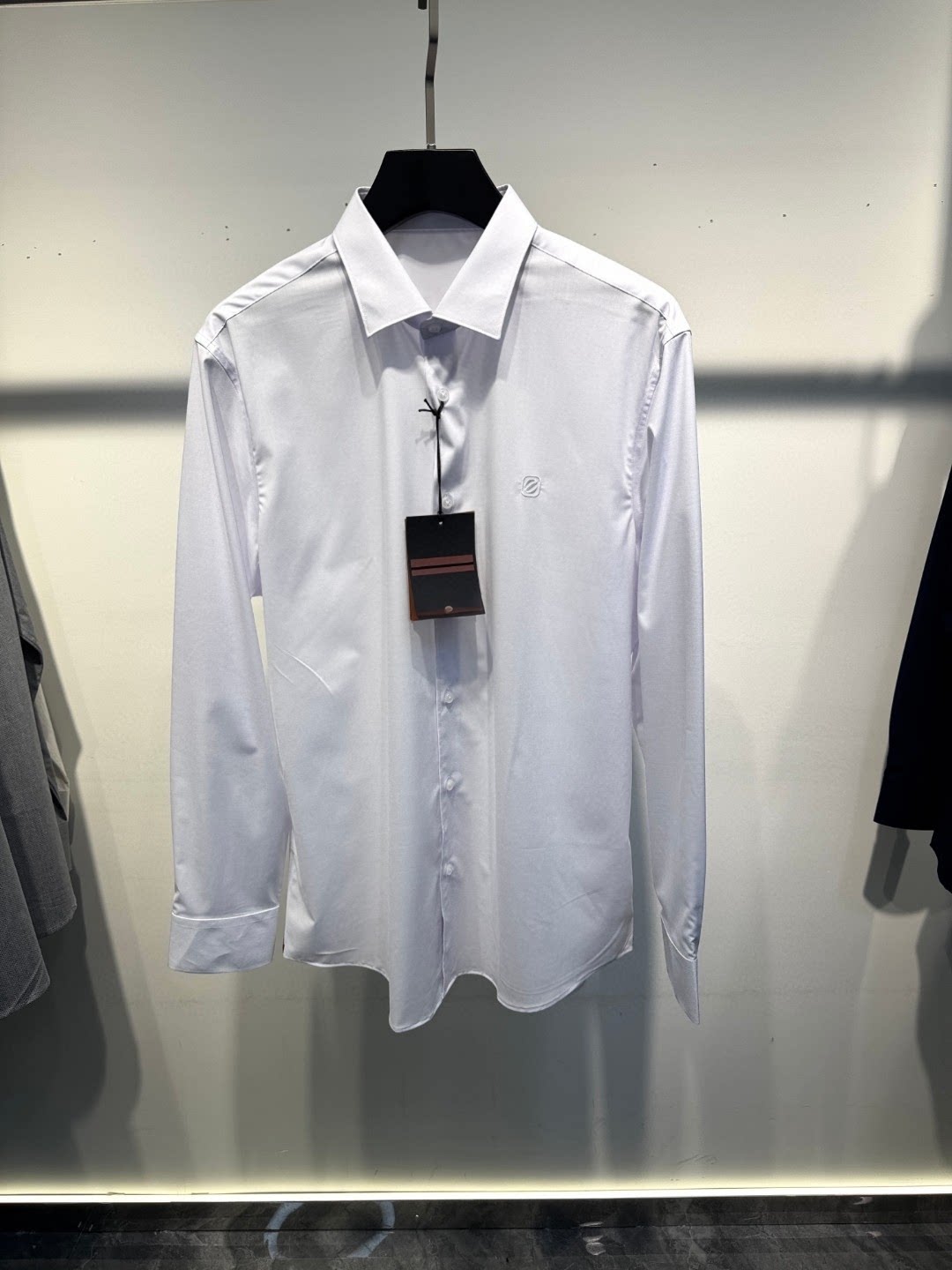 意式ZZ老钱风刺绣男士商务翻领长袖衬衣柔软舒适百搭休闲修身衬衫