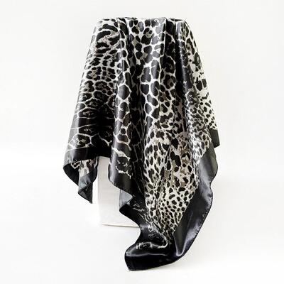 Leopard print silk scarf women headscarf 90cm shawl 女头巾