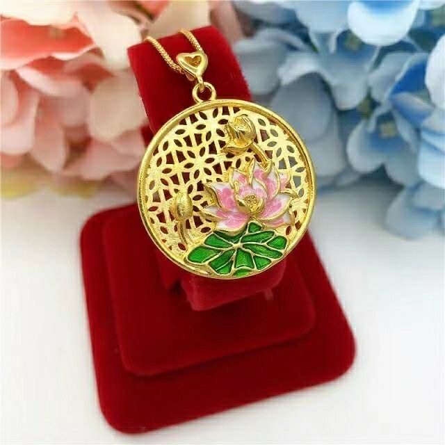越南沙金轻奢简约粉色滴胶莲花吊坠铜合金时尚首饰品小众设计配饰