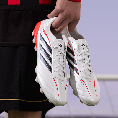 阿迪达斯足球鞋男2026马年新年款