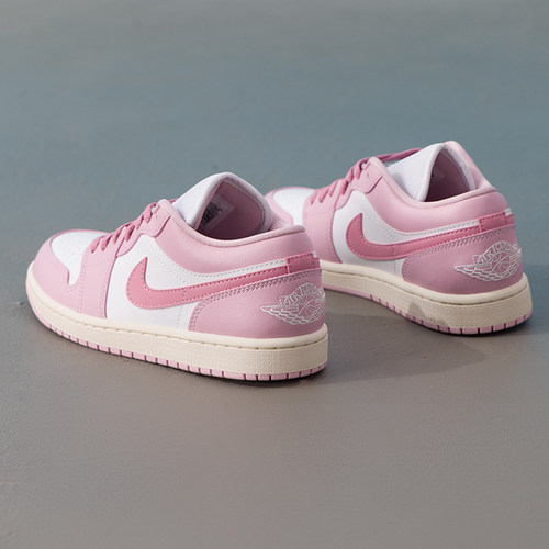 耐克NIKE正品夏季时尚女鞋新款粉色AJ1板鞋运动休闲鞋DC0774-607