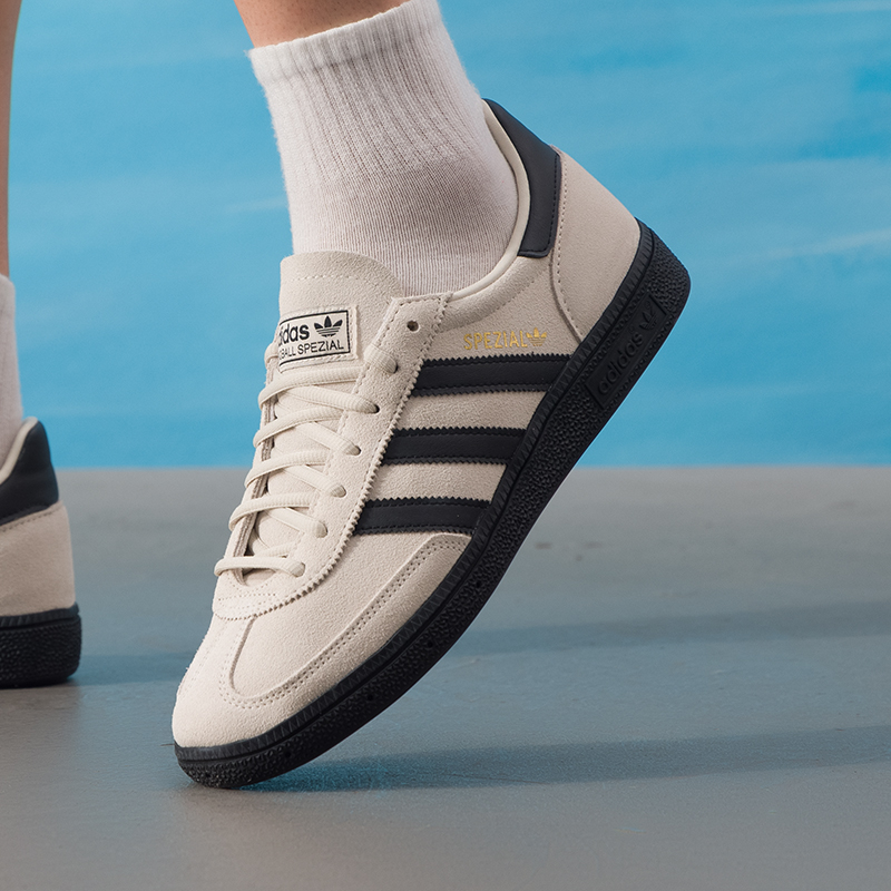 阿迪达斯三叶草男鞋女鞋休闲鞋25秋冬新款运动板鞋德训鞋 JR3667