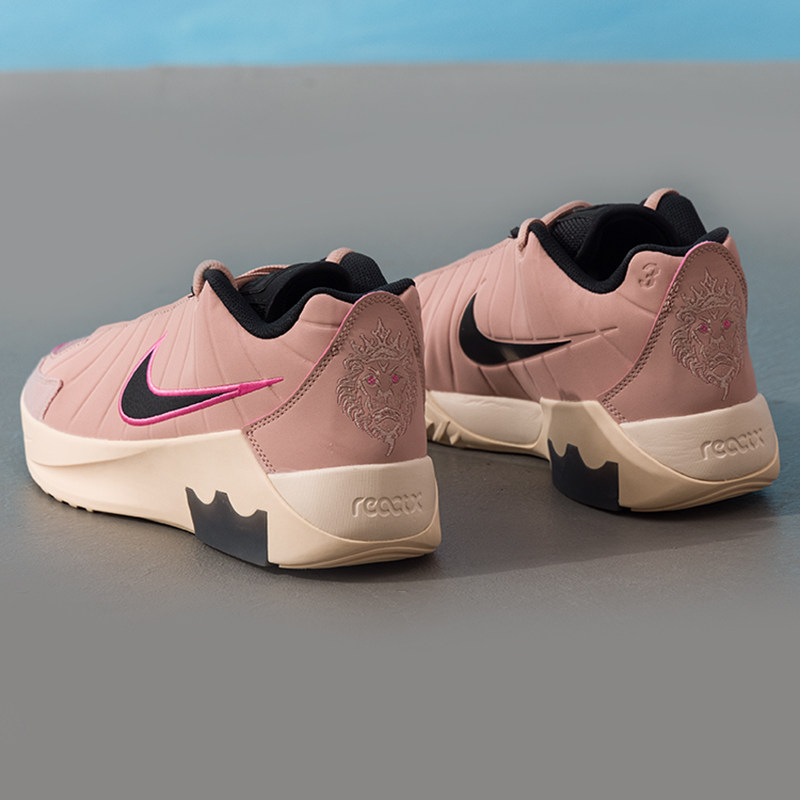 耐克（NIKE）男鞋 新款冬季运动鞋JADE EP比赛训练缓震耐磨场上实
