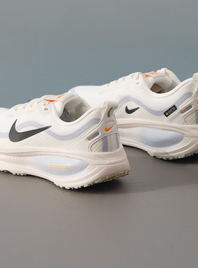 NIKE耐克女鞋25冬季新款厚底运动鞋GORE-TEX科技跑步鞋HQ7002-100