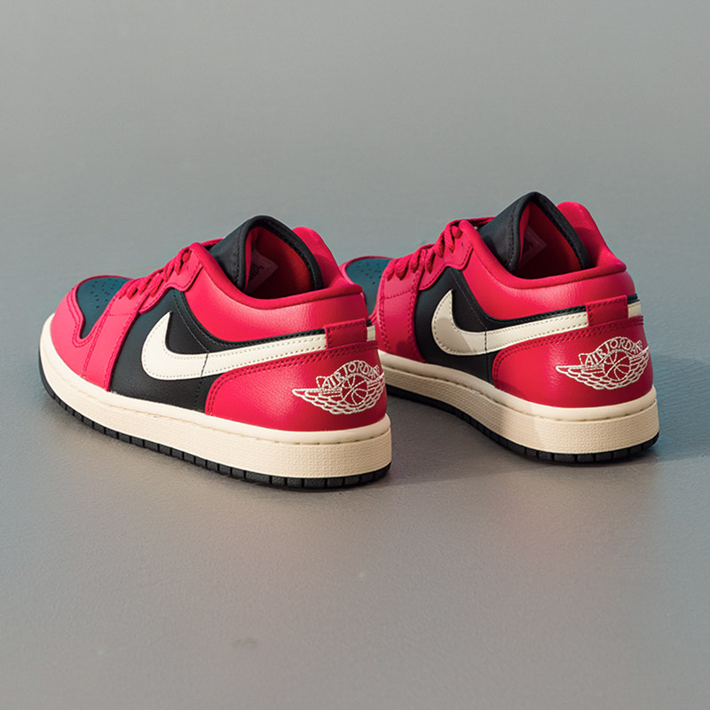 Nike耐克本命年红色休闲鞋女鞋新年款冬季新款运动鞋AJ1低帮板鞋,运动鞋new,篮球鞋,淘宝优惠券,粉丝福利购,淘宝优惠卷
