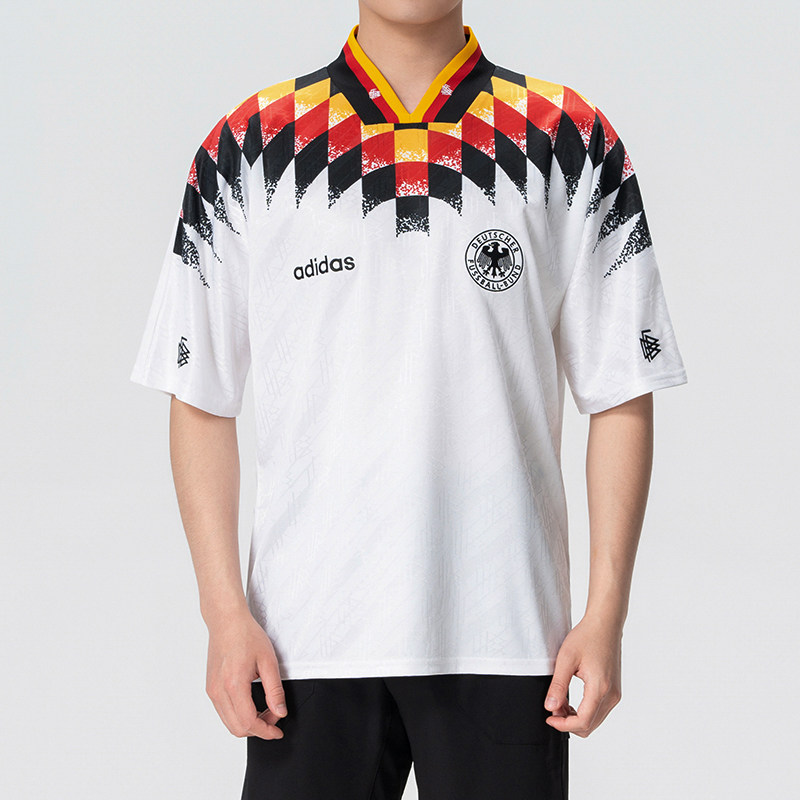 阿迪达斯男装运动服26夏季新款德国队足球服透气休闲场下训练上衣