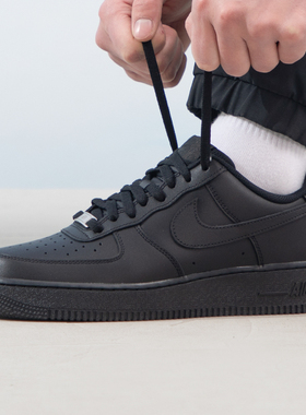 Nike耐克男鞋冬季新款空军一号AF1运动鞋纯黑色黑武士AIR FORCE 1