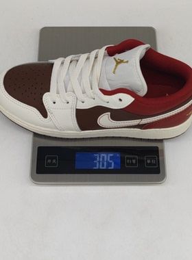 耐克官方女鞋马年26新年款AJ1芝加哥白棕红板鞋篮球鞋IR7600-211